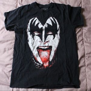 Distressed KISS tee shirt